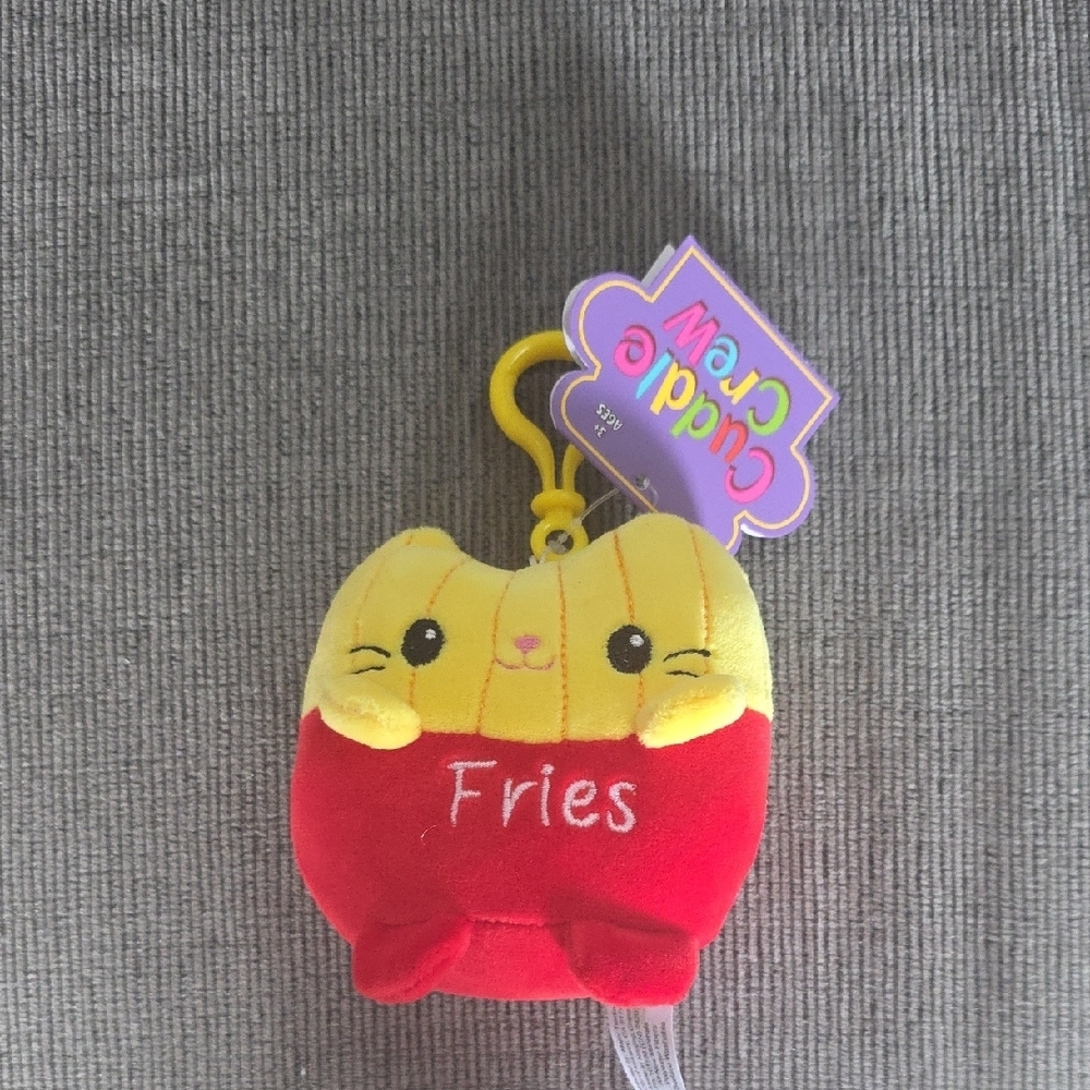 Cuddle Crew Plush Toys With Keychain Attachment For Backpacks - Picture 6 of 10